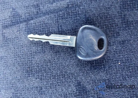 2008 Kia Sorento Lx из США, поврежденный, VIN KNDJC735385840431